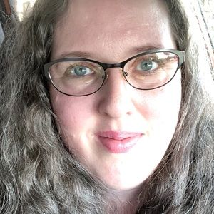 Meet your Posher, Gin